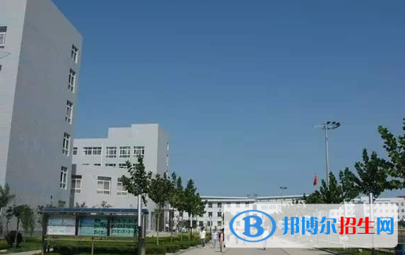 遷安第二中學(xué)2021年招生辦聯(lián)系電話(huà)