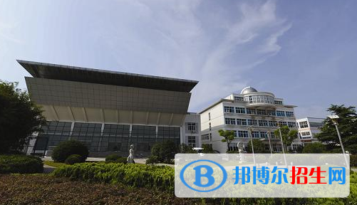 江蘇包場(chǎng)高級(jí)中學(xué)2021年招生辦聯(lián)系電話(huà)