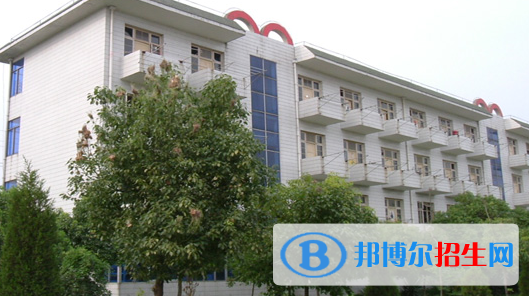 安慶市建筑工程學校2021年招生辦聯(lián)系電話