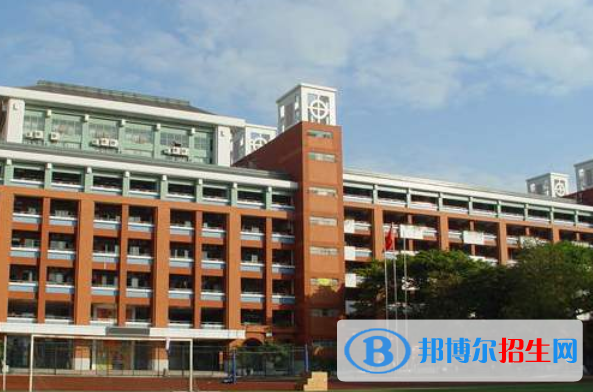 廣州第十三中學(xué)2021年學(xué)費(fèi)、收費(fèi)多少