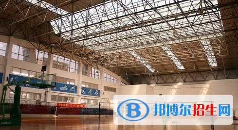南京雨花臺中學(xué)2021年學(xué)費(fèi)、收費(fèi)多少