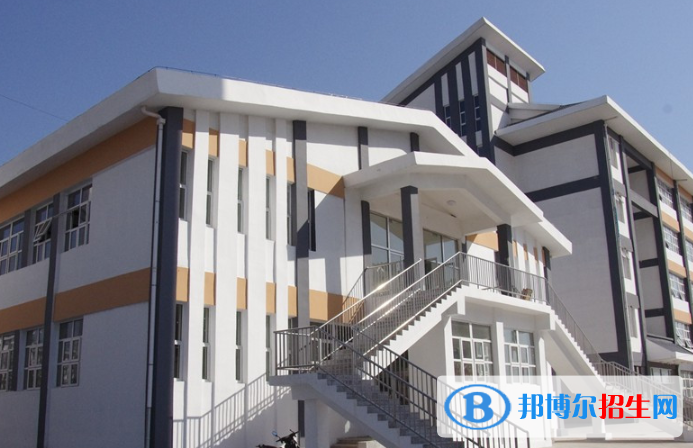 張北縣第一中學(xué)2021年學(xué)費(fèi)、收費(fèi)多少