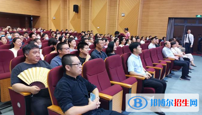 無錫大橋實驗學校怎么樣、好不好