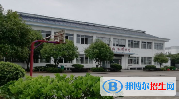 黃山市求是學(xué)校2021年有哪些專業(yè)