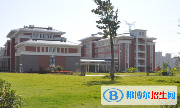 滁州職業(yè)技術(shù)學(xué)院2021年報名條件、招生要求、招生對象