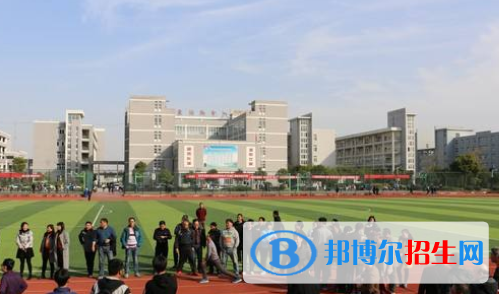 滁州市旅游商貿(mào)學(xué)校2021年宿舍條件