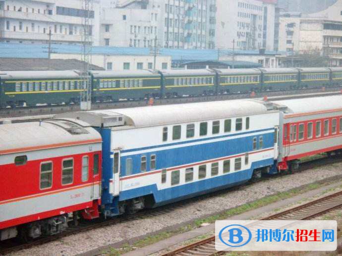 西安2021年鐵路學(xué)校學(xué)什么比較好