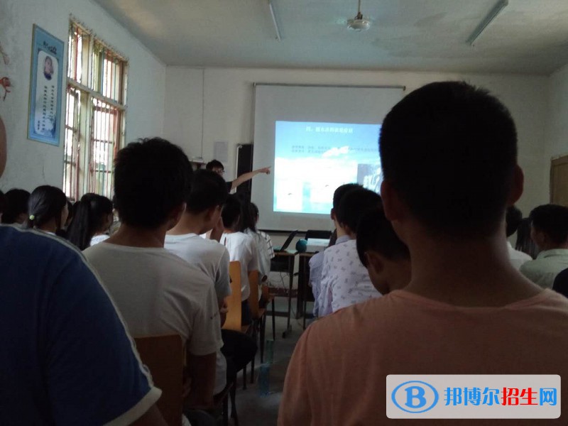 上饒藝術(shù)學校2021年招生錄取分數(shù)線