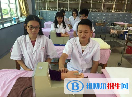 廣州2021年讀衛(wèi)?？梢钥即髮W(xué)嗎