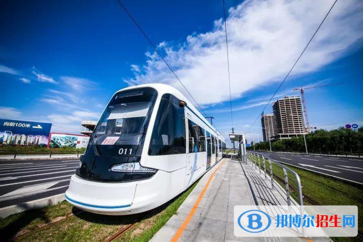 重慶2021年女生可以讀軌道交通學校嗎