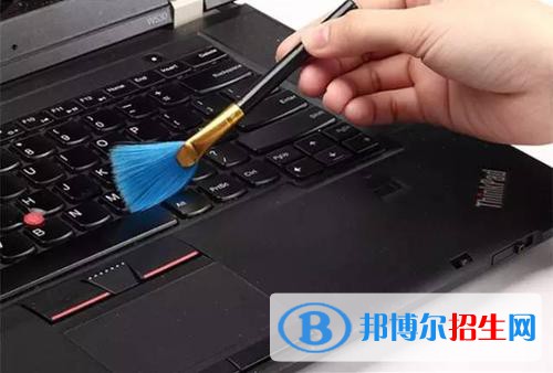 貴州2021年有哪些計(jì)算機(jī)學(xué)校比較好