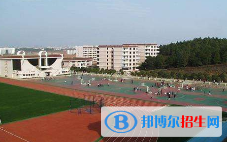 浙江2021年上中專學(xué)?？梢钥即髮W(xué)嗎