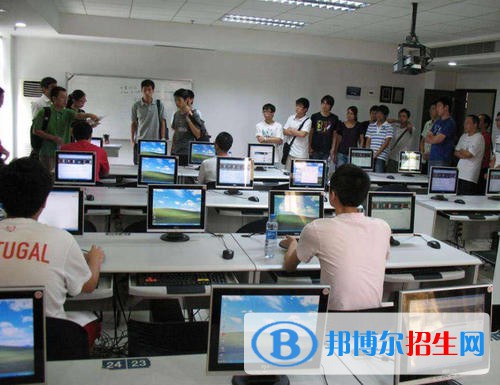貴州2021年讀計(jì)算機(jī)學(xué)校多少錢(qián)