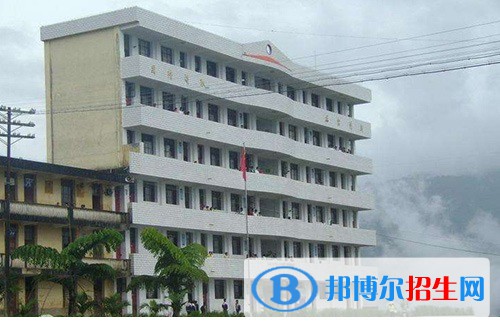 綠春縣民族職業(yè)高級中學怎么樣，好不好