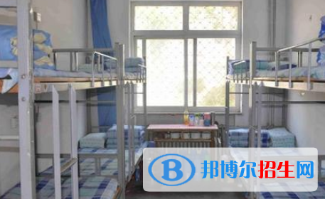 溫江縣第二中學2021年宿舍條件