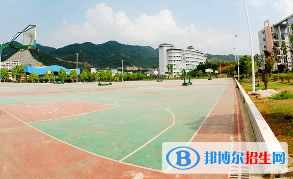 銅仁職業(yè)技術(shù)學(xué)院五年制大專怎么樣、好不好