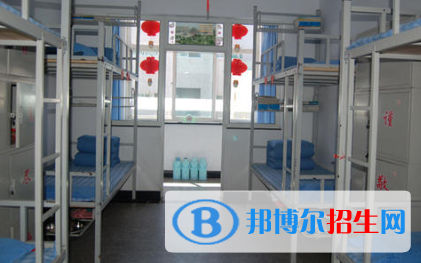 成都市第十七中學(xué)2021年宿舍條件