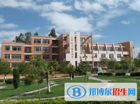嵩明縣職業(yè)高級中學2021年錄取分數(shù)線