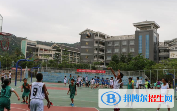 攀枝花大河中學網站網址 