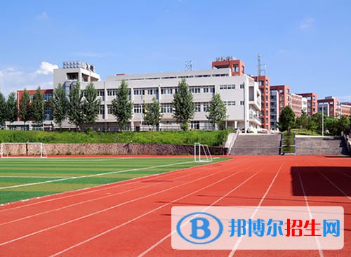 成都工業(yè)職業(yè)技術學院五年制大專學校地址在哪里