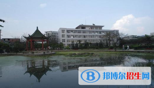 宜賓職業(yè)技術(shù)學(xué)院五年制大專2021年學(xué)費(fèi)、收費(fèi)多少