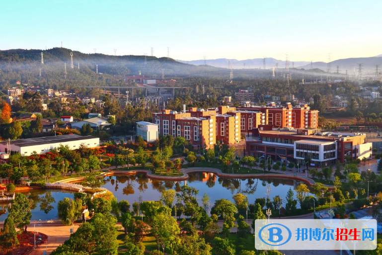 楚雄醫(yī)藥高等?？茖W(xué)校五年制大專怎么樣、好不好