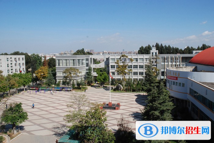云南體育運(yùn)動(dòng)職業(yè)技術(shù)學(xué)院五年制大專2021年招生聯(lián)系辦電話