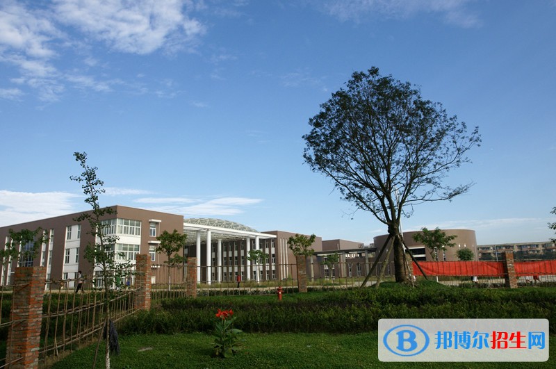 北京東城區(qū)職工中等專業(yè)學校2021年招生錄取分數(shù)線