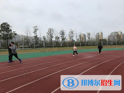 榮成職工中等專業(yè)學(xué)校怎么樣、好不好