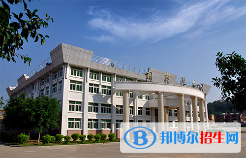 揚(yáng)州環(huán)境資源職業(yè)技術(shù)學(xué)院怎么樣、好不好