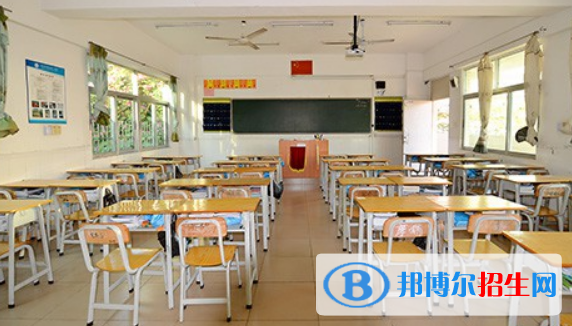 四川2021年中專男孩子學(xué)什么專業(yè)