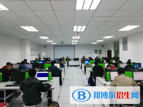貴陽2021年計算機學校需要學習哪些知識
