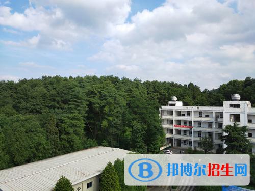 貴陽2021年初中生可以讀什么計算機學校