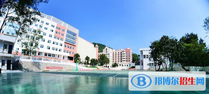 貴陽2021年初中生報(bào)什么計(jì)算機(jī)學(xué)校