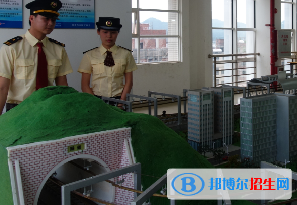 貴州2021年軌道交通學(xué)校哪個專業(yè)比較好