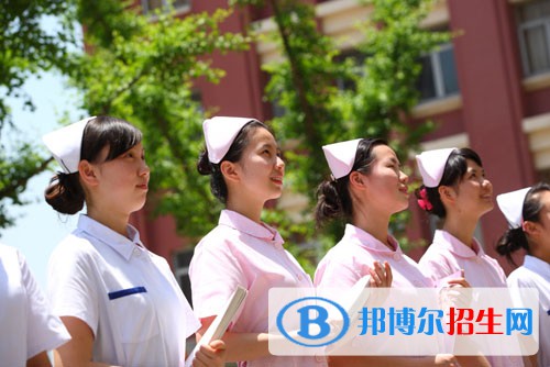 四川2021年哪個護(hù)理學(xué)校最好就業(yè)