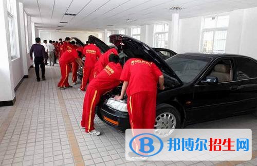 廣州2021年女生學汽修學校怎么樣