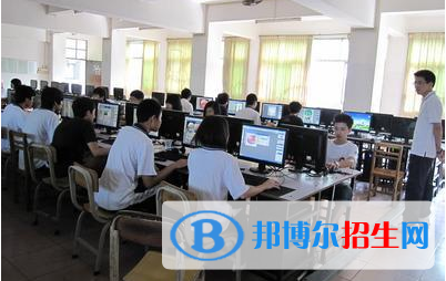 浙江2021年計算機(jī)學(xué)校是學(xué)什么的