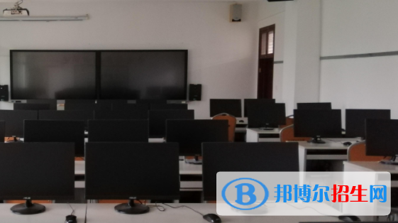 杭州2021年計算機學(xué)校有哪些專業(yè)可以學(xué)
