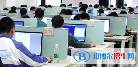 四川2021年計(jì)算機(jī)學(xué)校什么專業(yè)比較好