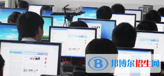 四川2022年男生上計算機學(xué)校學(xué)什么好