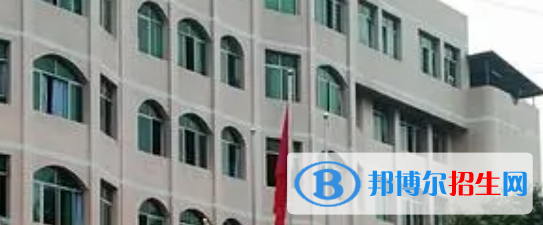 四川2022年男生讀計算機學(xué)校怎么樣
