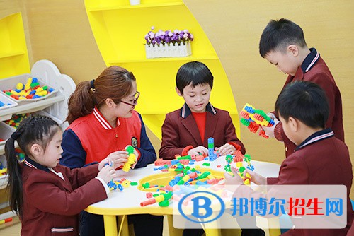 四川2022年中專女孩子學(xué)什么專業(yè)好