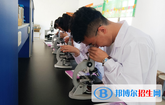 邢臺英才醫(yī)學(xué)中等專業(yè)學(xué)校怎么樣、好不好