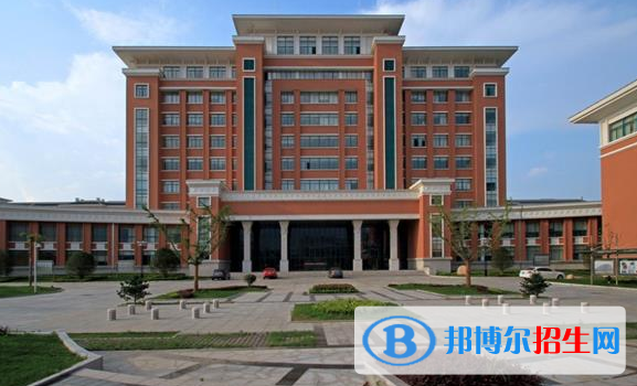邢臺財(cái)貿(mào)學(xué)校2022年報(bào)名條件、招生要求、招生對象