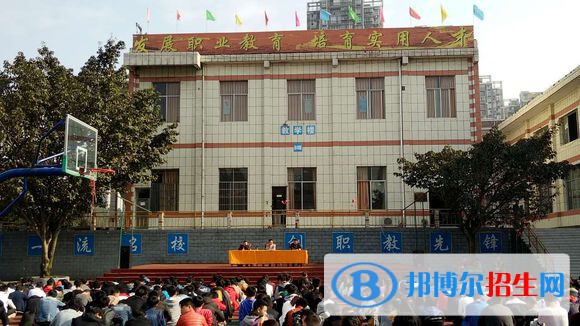 四川2022年有哪些汽修學(xué)校好