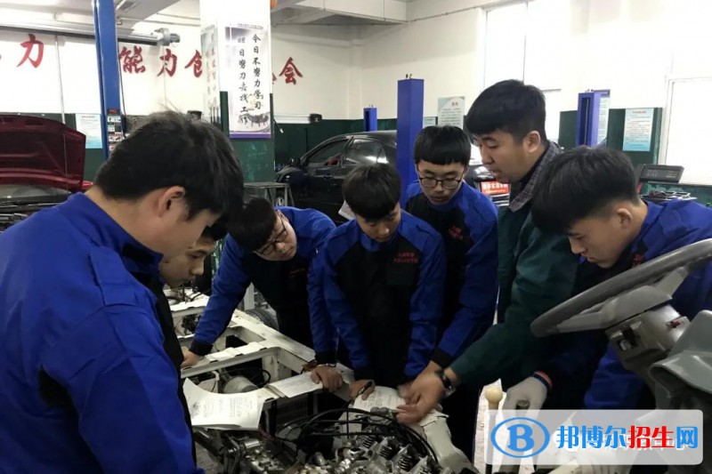 四川2022年中專學(xué)校那個專業(yè)好呢
