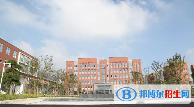 四川2022年高中畢業(yè)讀中專(zhuān)學(xué)校