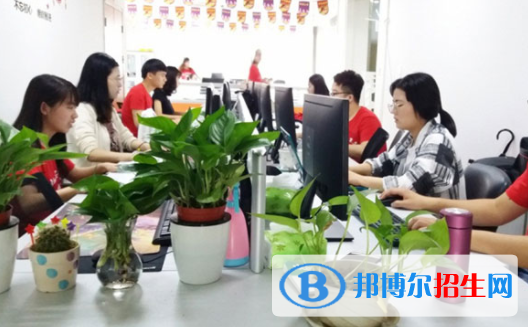 浙江商業(yè)職業(yè)技術學院1