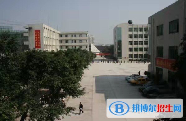 峨眉山職業(yè)技術學校2022年招生簡章